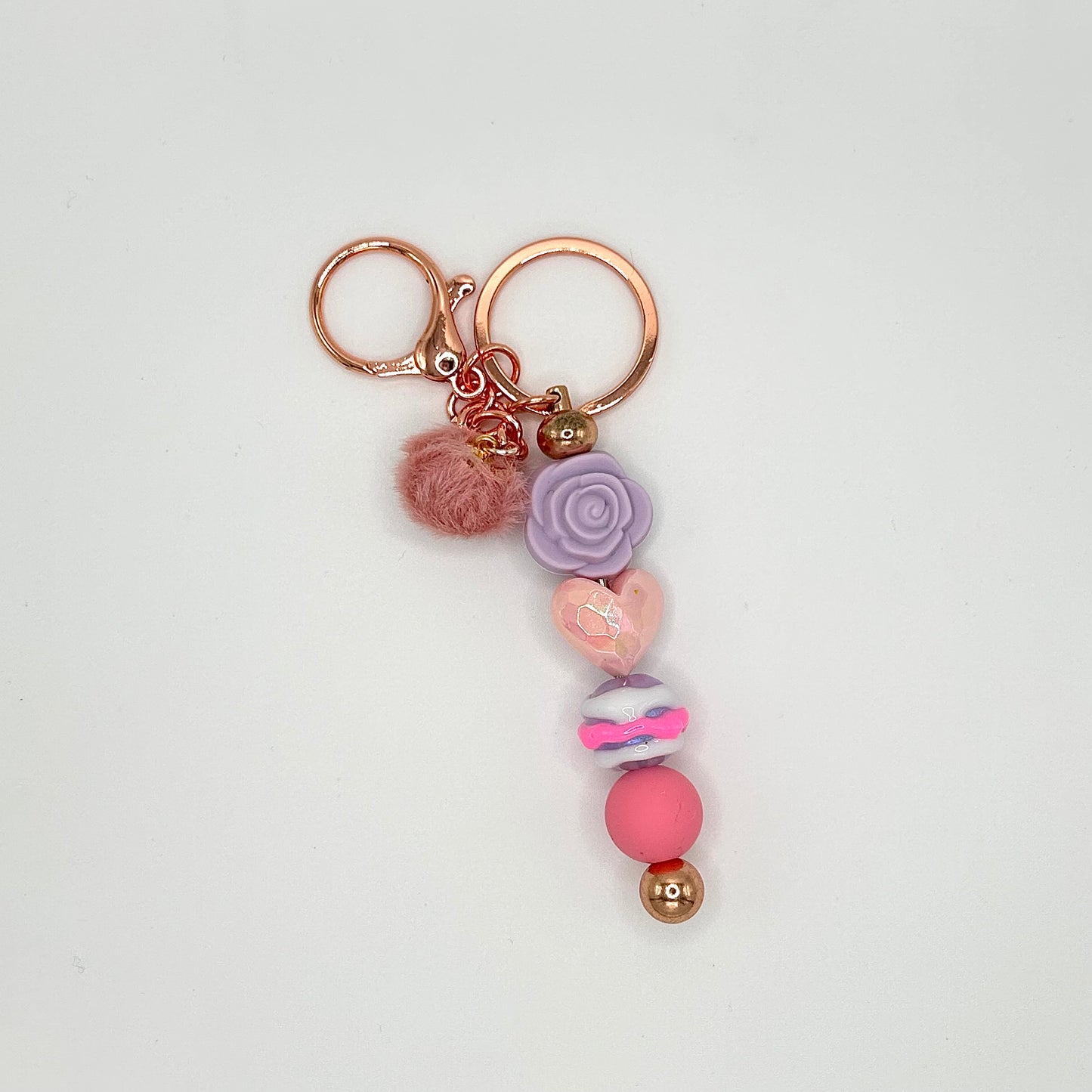 Flower-themed beaded keychain bars